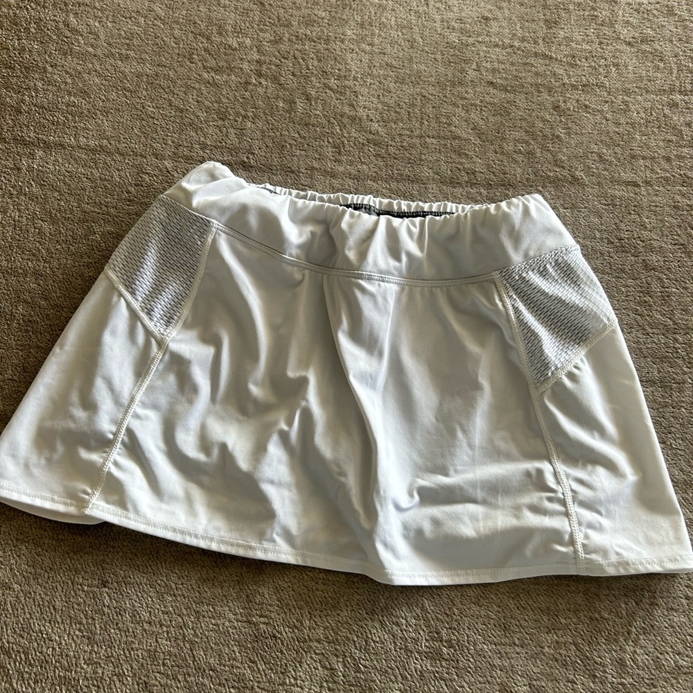 White tennis/golf skirt
